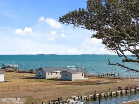 506 Island Road Harkers Island NC 28531