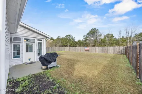 4229 Saltworks Lane Castle Hayne NC 28429