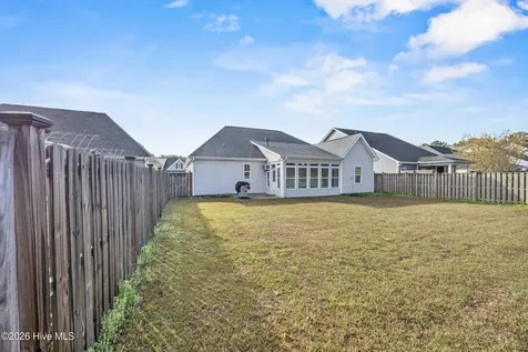 4229 Saltworks Lane Castle Hayne NC 28429