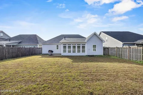 4229 Saltworks Lane Castle Hayne NC 28429