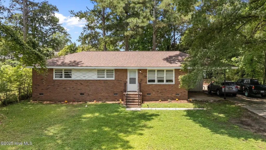 1832 Blandwood Drive Rocky Mount NC 27801