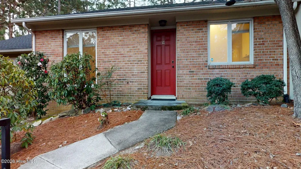 14 Garden Villa Drive Pinehurst NC 28374