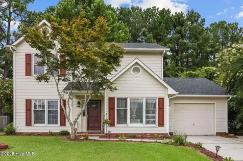 120 Winthrope Way Jacksonville NC 28546