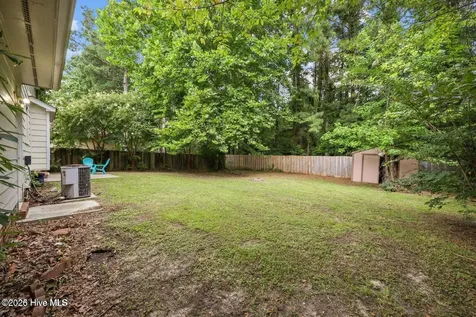 120 Winthrope Way Jacksonville NC 28546