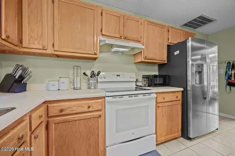 120 Winthrope Way Jacksonville NC 28546