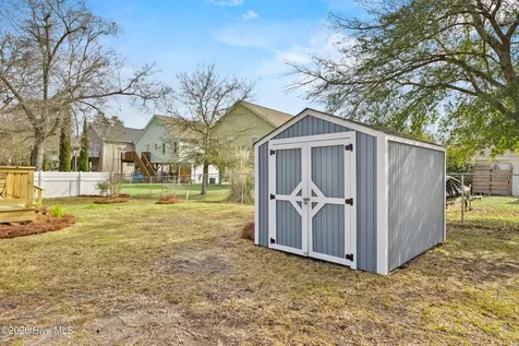322 NE 57th Street Oak Island NC 28465