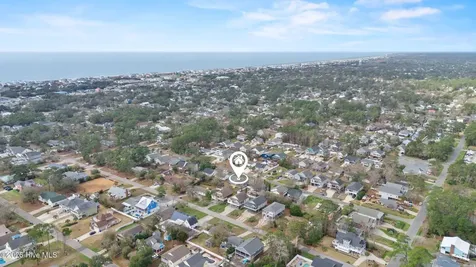 322 NE 57th Street Oak Island NC 28465