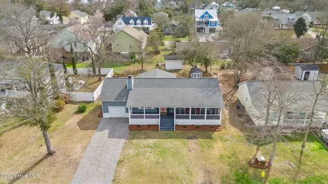 322 NE 57th Street Oak Island NC 28465