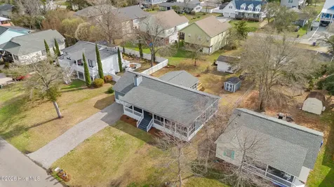 322 NE 57th Street Oak Island NC 28465