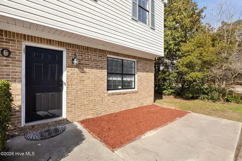 40 Donnell Avenue Havelock NC 28532