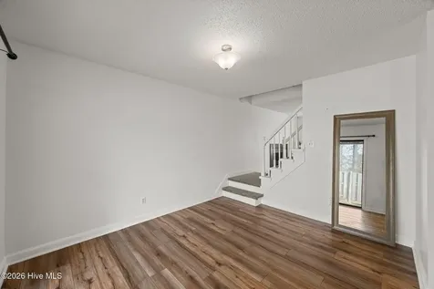 40 Donnell Avenue Havelock NC 28532