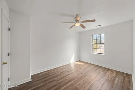 40 Donnell Avenue Havelock NC 28532