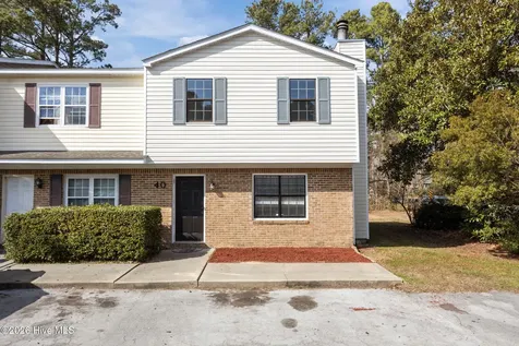 40 Donnell Avenue Havelock NC 28532