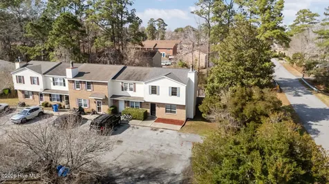 40 Donnell Avenue Havelock NC 28532