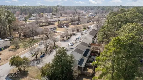 40 Donnell Avenue Havelock NC 28532