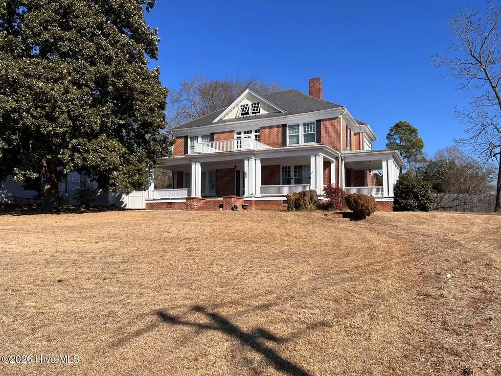 202 N Randolph Street Rockingham NC 28379
