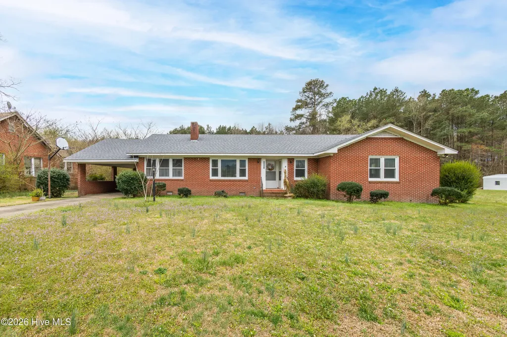 1612 Doolittle Mill Road Conway NC 27820