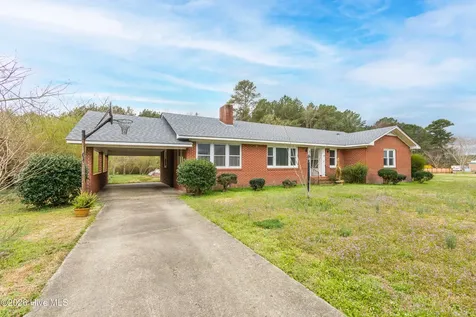 1612 Doolittle Mill Road Conway NC 27820