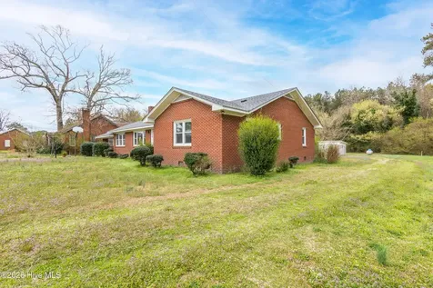 1612 Doolittle Mill Road Conway NC 27820