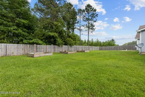 105 Nautical Wave Road Hubert NC 28539