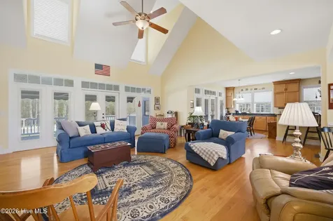 112 Randolph Loop N Hertford NC 27944
