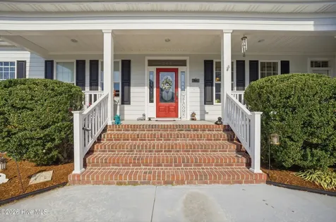 112 Randolph Loop N Hertford NC 27944