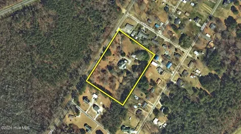 420 Shannon Road Red Springs NC 28377