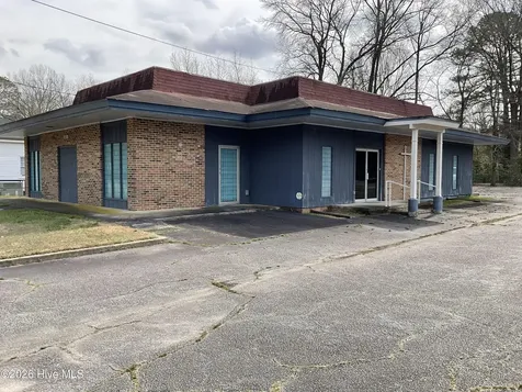 1011 W Thomas Street Rocky Mount NC 27804