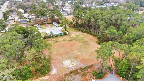 1228 N Lord Street Southport NC 28461