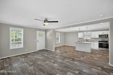 1021 Pine Ridge Court Castle Hayne NC 28429