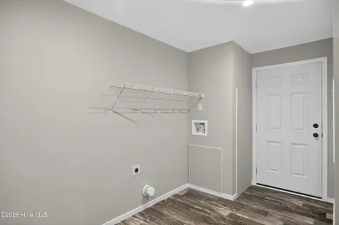 1021 Pine Ridge Court Castle Hayne NC 28429