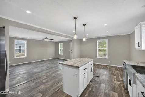 1021 Pine Ridge Court Castle Hayne NC 28429