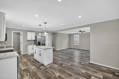 1021 Pine Ridge Court Castle Hayne NC 28429