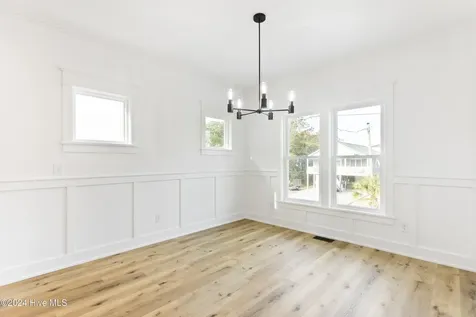 219 Greenville Avenue Carolina Beach NC 28428