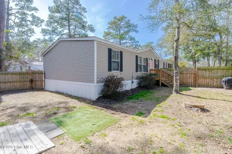254 NE 69th Street Oak Island NC 28465