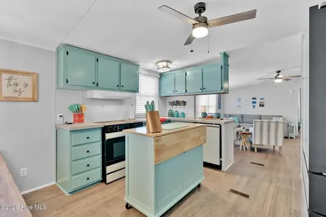 254 NE 69th Street Oak Island NC 28465