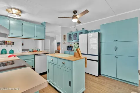 254 NE 69th Street Oak Island NC 28465