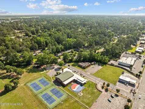 809 Greenbriar Road Kinston NC 28501
