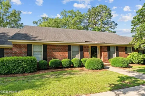 809 Greenbriar Road Kinston NC 28501