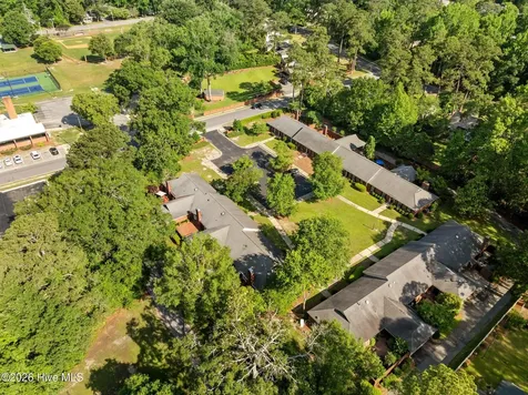 809 Greenbriar Road Kinston NC 28501