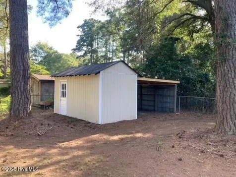 3915 Mcwhorter Street Bethel NC 27812
