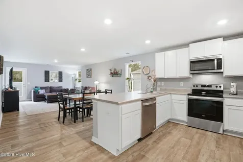 1804 Willowtree Court SE Bolivia NC 28422