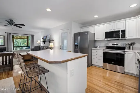 104 NE 21st Street Oak Island NC 28465