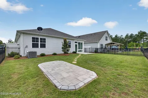 3113 Lochgreen Circle Leland NC 28451