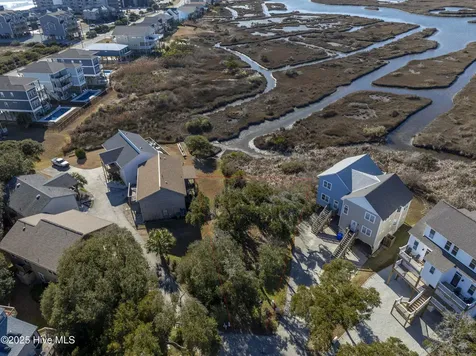 320 Bay Circle North Topsail Beach NC 28460