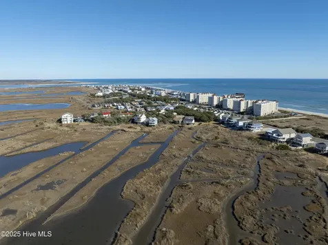 320 Bay Circle North Topsail Beach NC 28460