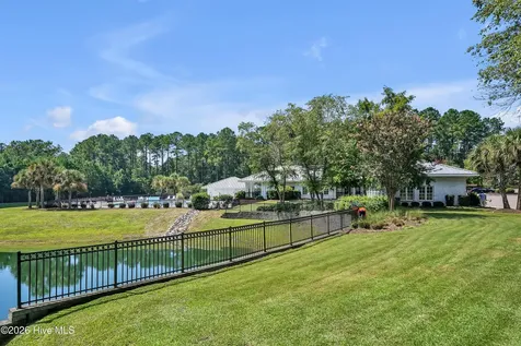 2607 Twin Leaf Court SE Bolivia NC 28422
