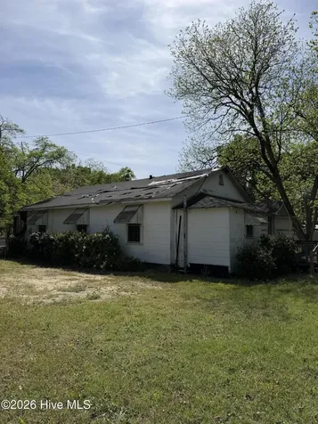610 Jackson Street Laurinburg NC 28352
