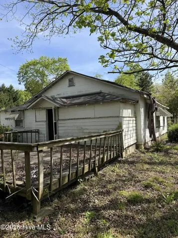 610 Jackson Street Laurinburg NC 28352