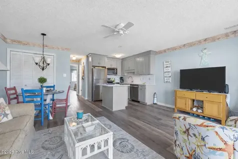 9201 Coast Guard Road Emerald Isle NC 28594